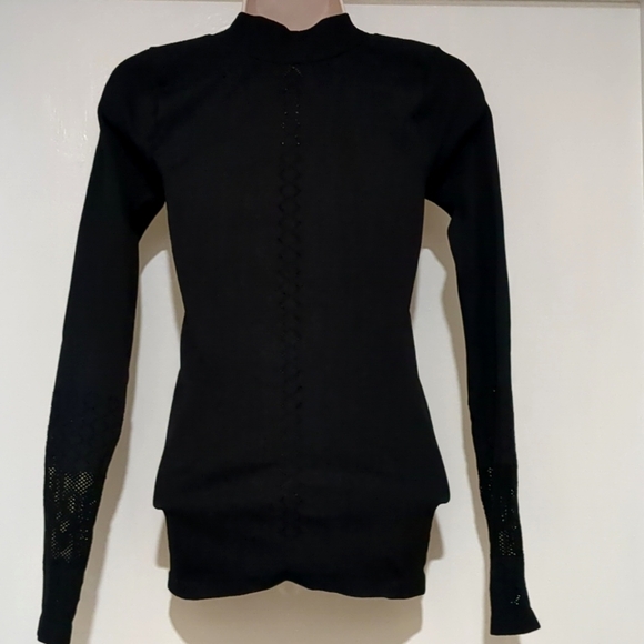 FP Free People Movement eyelet long sleeve quarter zip top workout women M - Picture 2 of 8